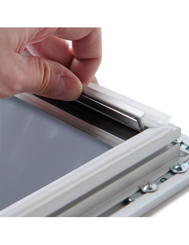 Marco de Aluminio A3 Antihumedad. Con Cerradura